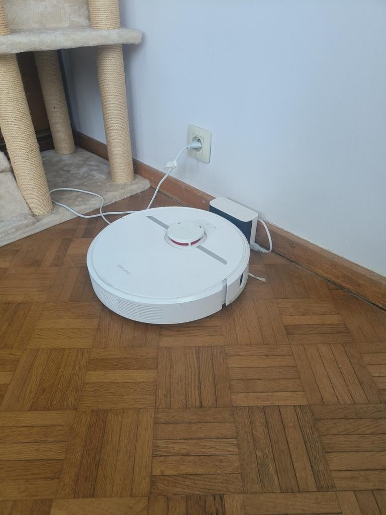 Dreame d9 bon état, Réservoir, Enlèvement, Utilisé, Aspirateur robot