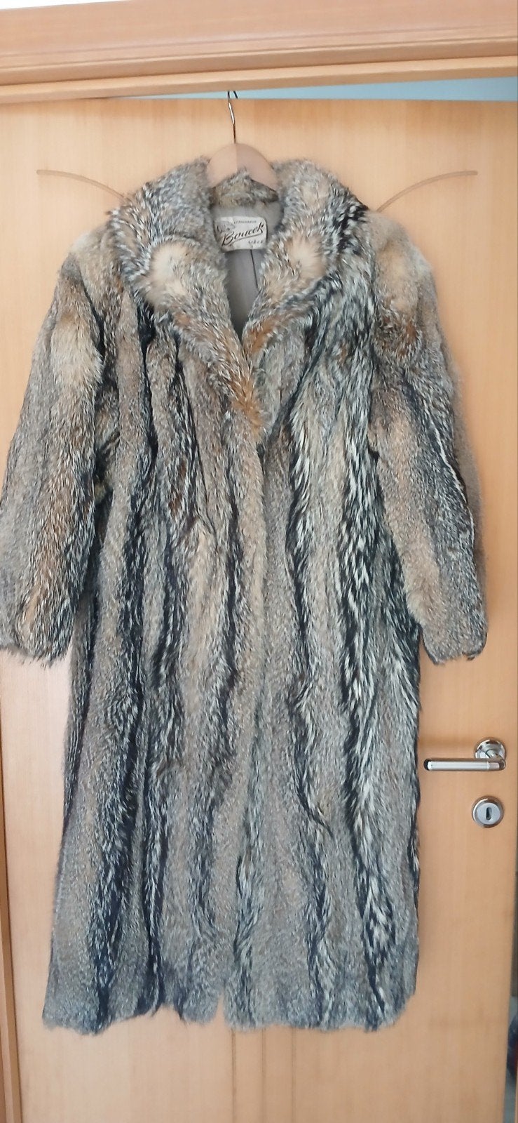 bontjas wolf maat 40 tot 46?, Enlèvement ou Envoi, Taille 38/40 (M)
