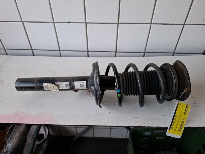 Barre amortisseur avant gauche d'un Volkswagen Golf Sportsva, Volkswagen, -, 3 mois de garantie, Utilisé