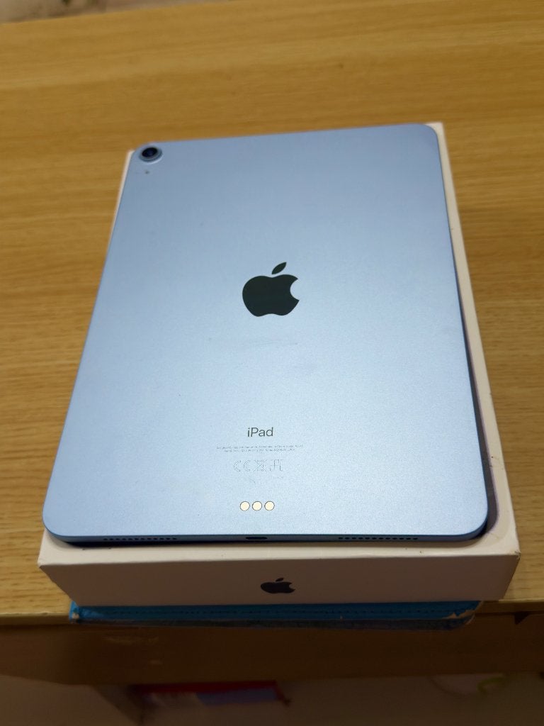 APPLE iPad Air 2020 - 256 GB Bleu ciel- (4th generation), Apple iPad, 11 pouces, Enlèvement, Utilisé