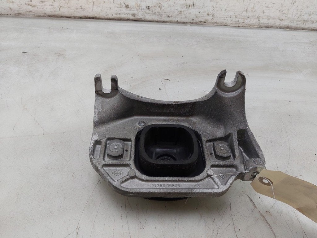 SUPPORT BOITE DE VITESSES Renault Clio V (RJAB) (01-2019/-), Dhr. J. Ham, Renault, Administratie@autoham.nl, Utilisé