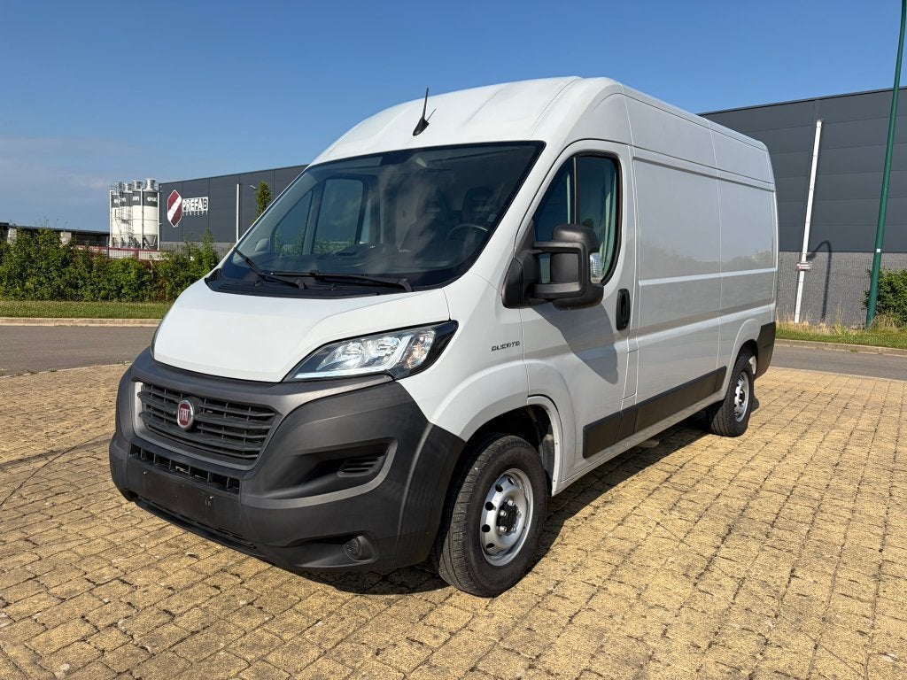Fiat Ducato L2H2 2.3 140cv / 18173,55€ htva, Argent ou Gris, Achat, Euro 6, Entreprise