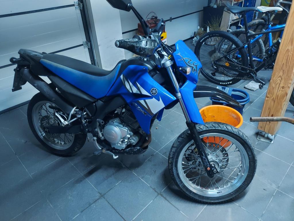 Yamaha 125 uit het jaar 2005, Motoren, Ophalen