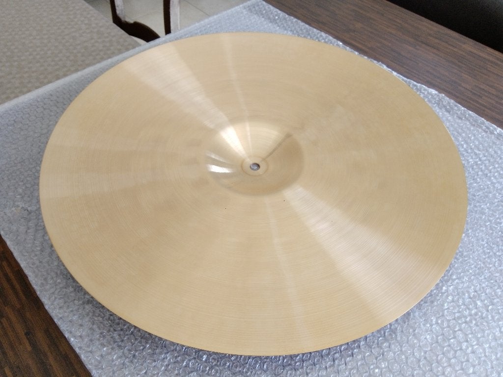 1990s PAISTE ALPHA CYMBAL SET, cimbaalsmid Marius Buck (D), Musique & Instruments, Enlèvement