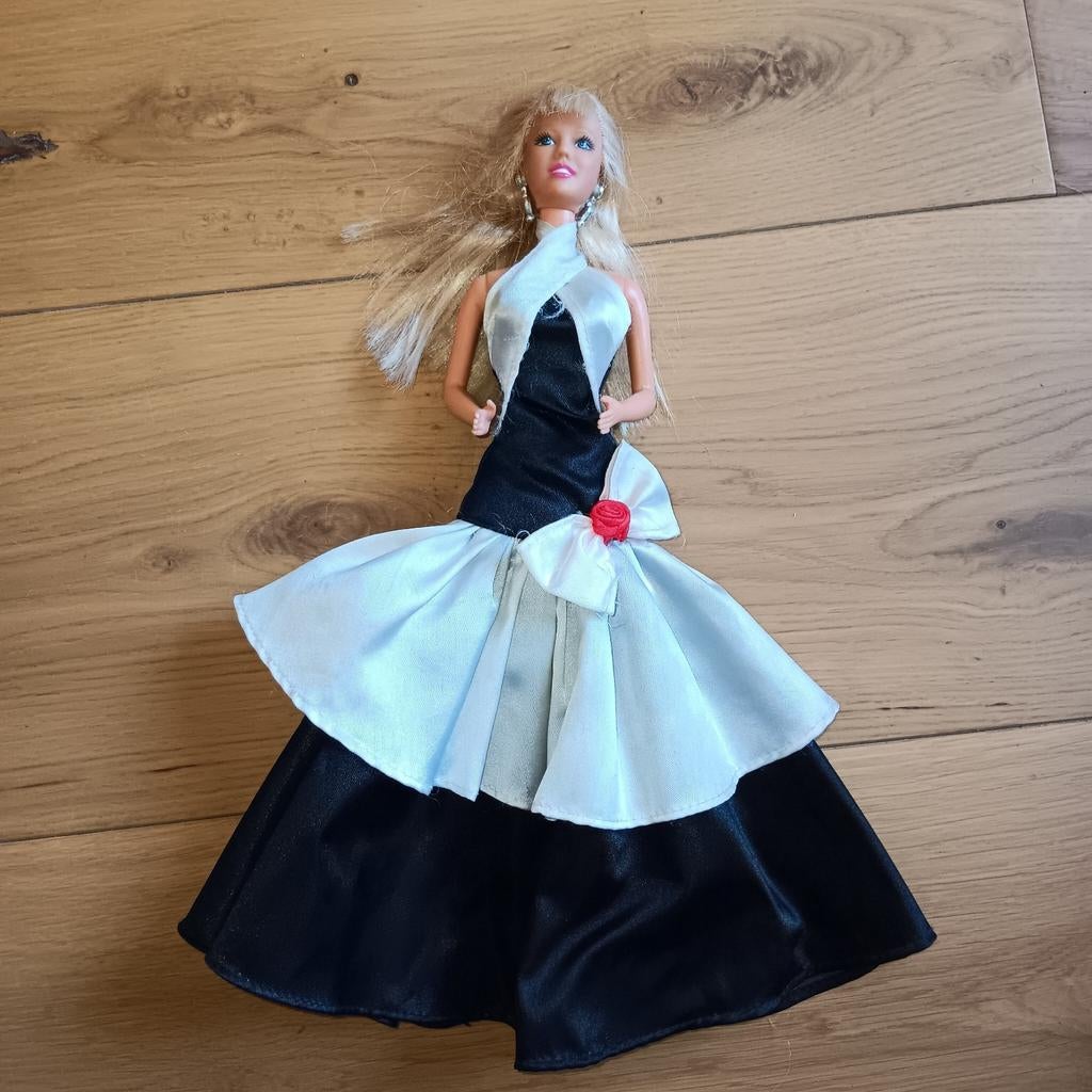 Barbie vintage - 1966, Ophalen, Gebruikt, Barbie