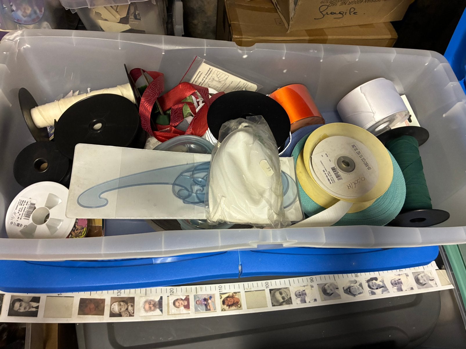 Mercerie tissus boutons fil couture élastique +++, Hobby & Loisirs créatifs, Enlèvement