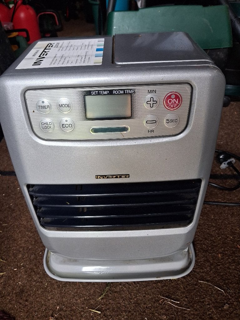 Chauffage pétrole marque INVERTER avec 20 lit.Tosaine, Enlèvement, Comme neuf, Poêle