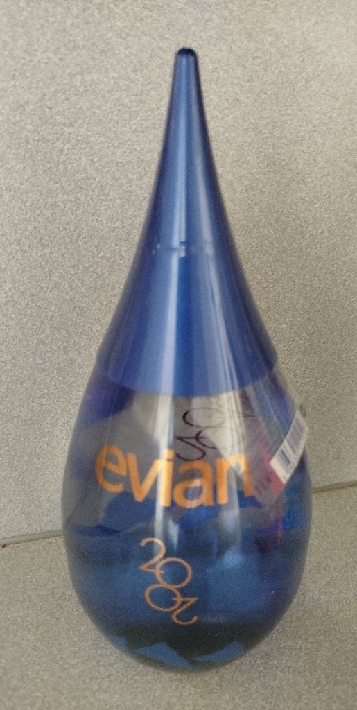 Bouteille Evian 2002, jamais ouverte, Collector, Enlèvement, Neuf, Autres types