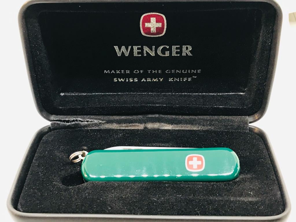 Couteau de poche WENGER SWISS ARMY Green Basic 65 mm, Caravanes & Camping, Outils de camping, Neuf, Envoi