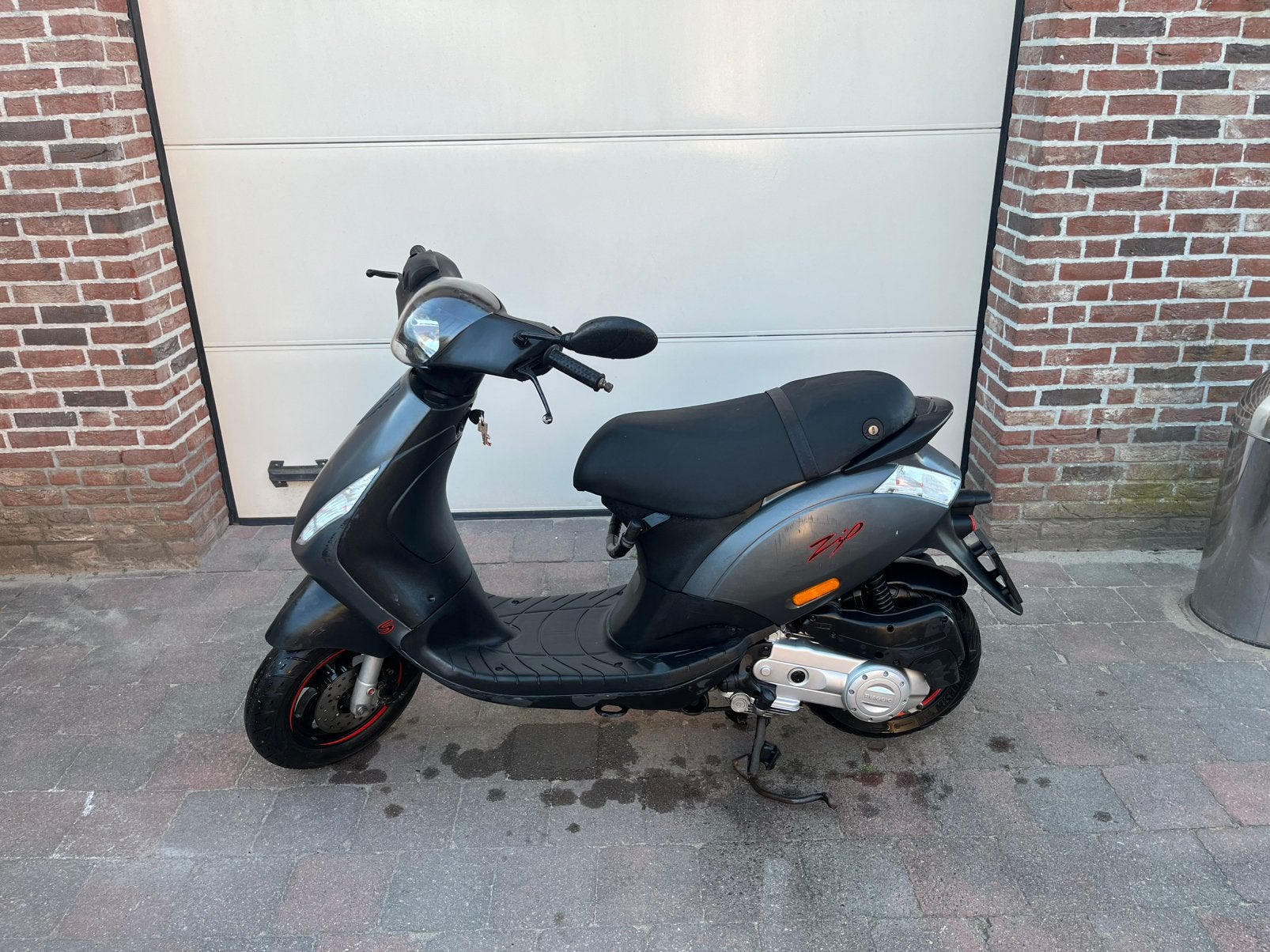 Piaggio Zip 4t injection, Fietsen en Brommers, Ophalen, Gebruikt, Zip, Klasse B (45 km/u)