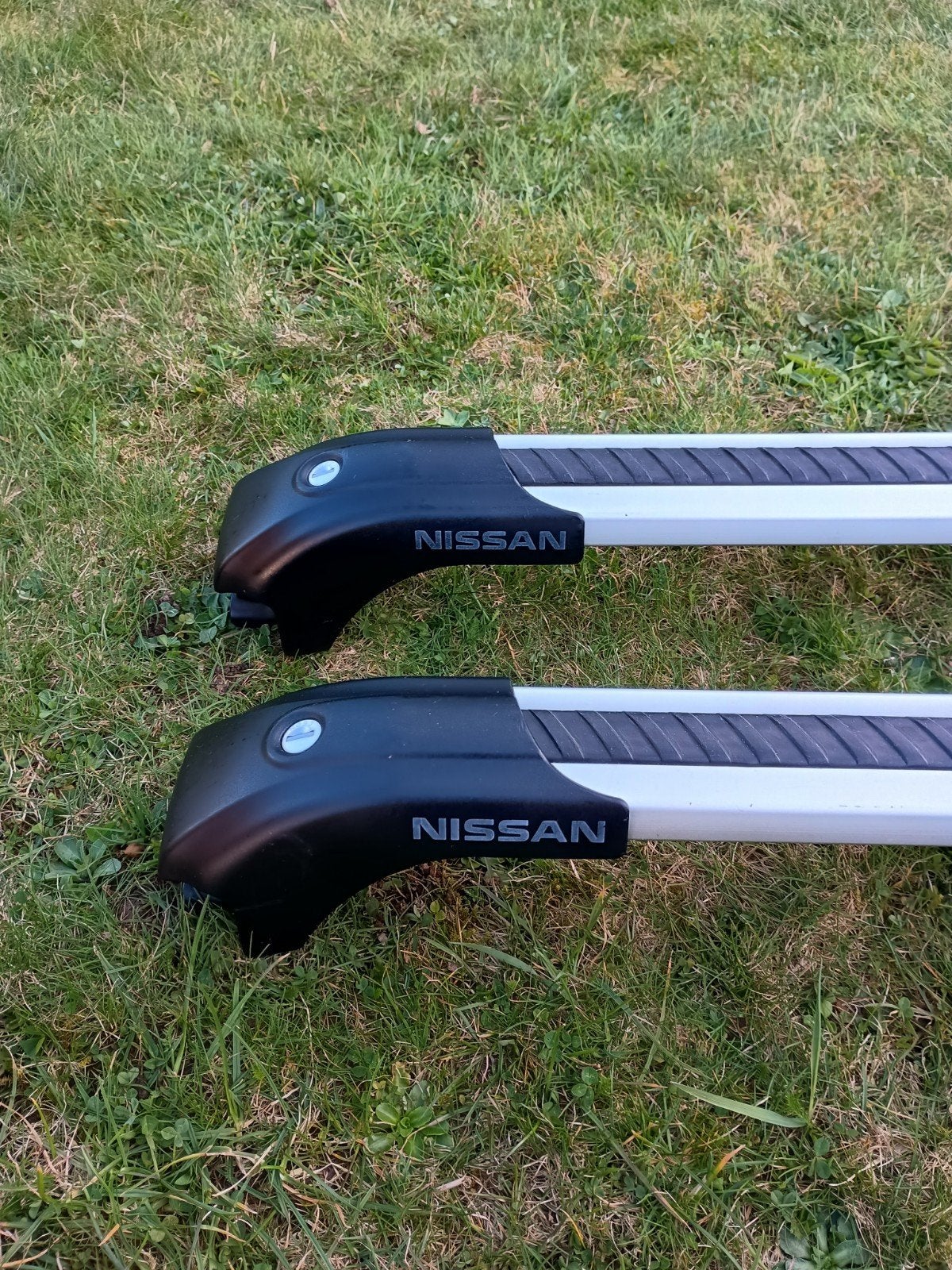 Originele aluminium dwarsdakdragers „NISSAN”, Ophalen, Nieuw