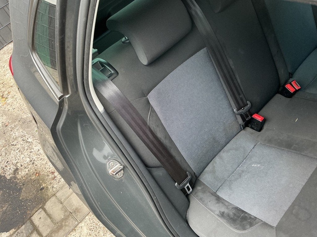 VEILIGHEIDSGORDEL RECHTS ACHTER Polo V (6R) (|6R0857806|), Auto-onderdelen, Gebruikt, Volkswagen, Volkswagen AG, Kundenbetreuung@volkswagen.de
