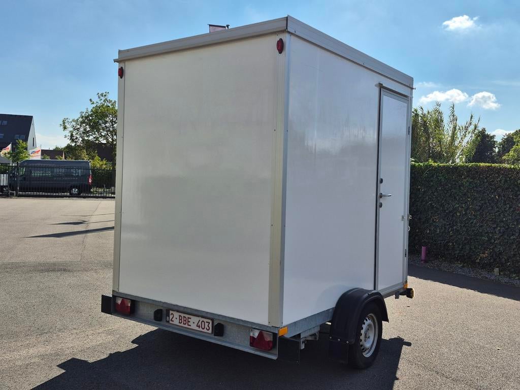 Mobiele badkamer gebruiksklaar!, Ophalen