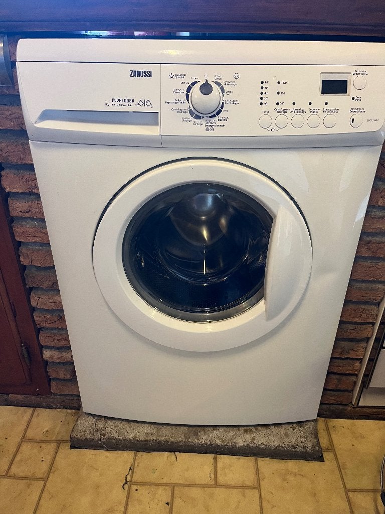 Machine a laver Zanussi, Electroménager, 6 à 8 kg, Enlèvement, Utilisé, Chargeur frontal