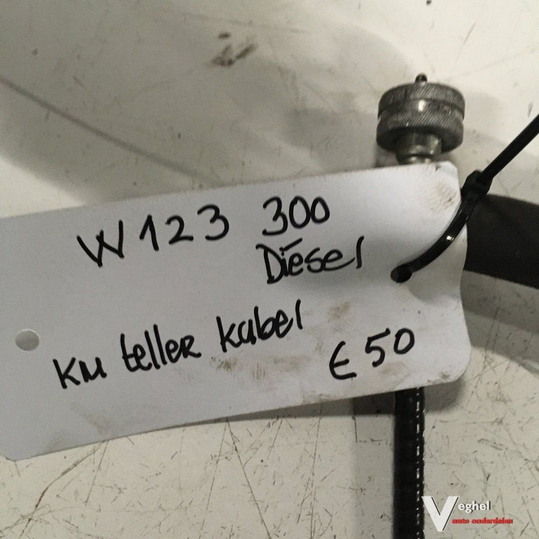 Mercedes W123 300 Diesel 1978    Km Tellerkabel, Gebruikt, -, -, Ophalen of Verzenden
