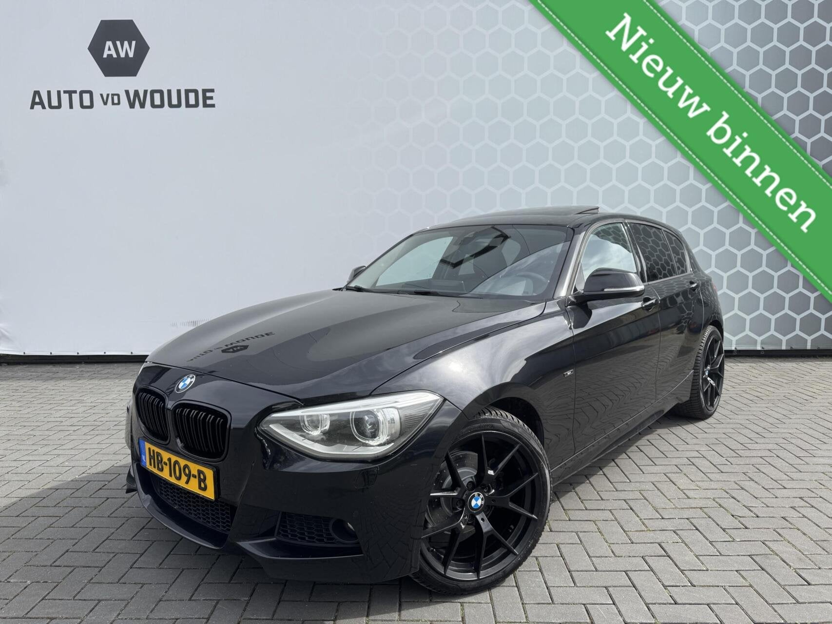 BMW 1-serie 120d High Executive Automaat Schuifdak Keyless, Automaat, Euro 5, 110 g/km, Zwart