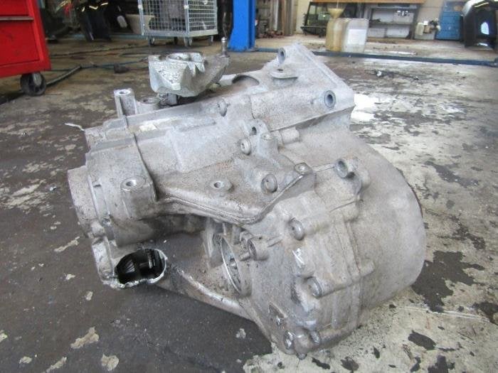 Boîte de vitesse d'un Volkswagen Passat, Volkswagen, -, 3 mois de garantie, Utilisé