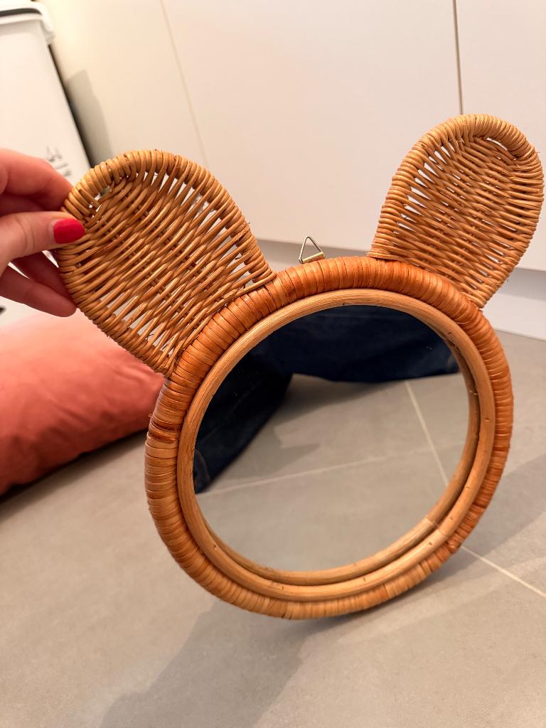 Bunny spiegel rotan, Moins de 100 cm, Rond, Comme neuf, Enlèvement