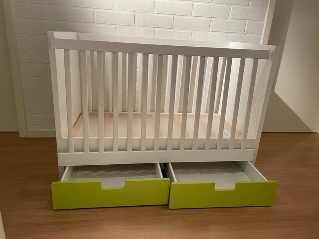 kinderbedje met toebehoren, Zo goed als nieuw, Minder dan 140 cm, Minder dan 70 cm, Ophalen