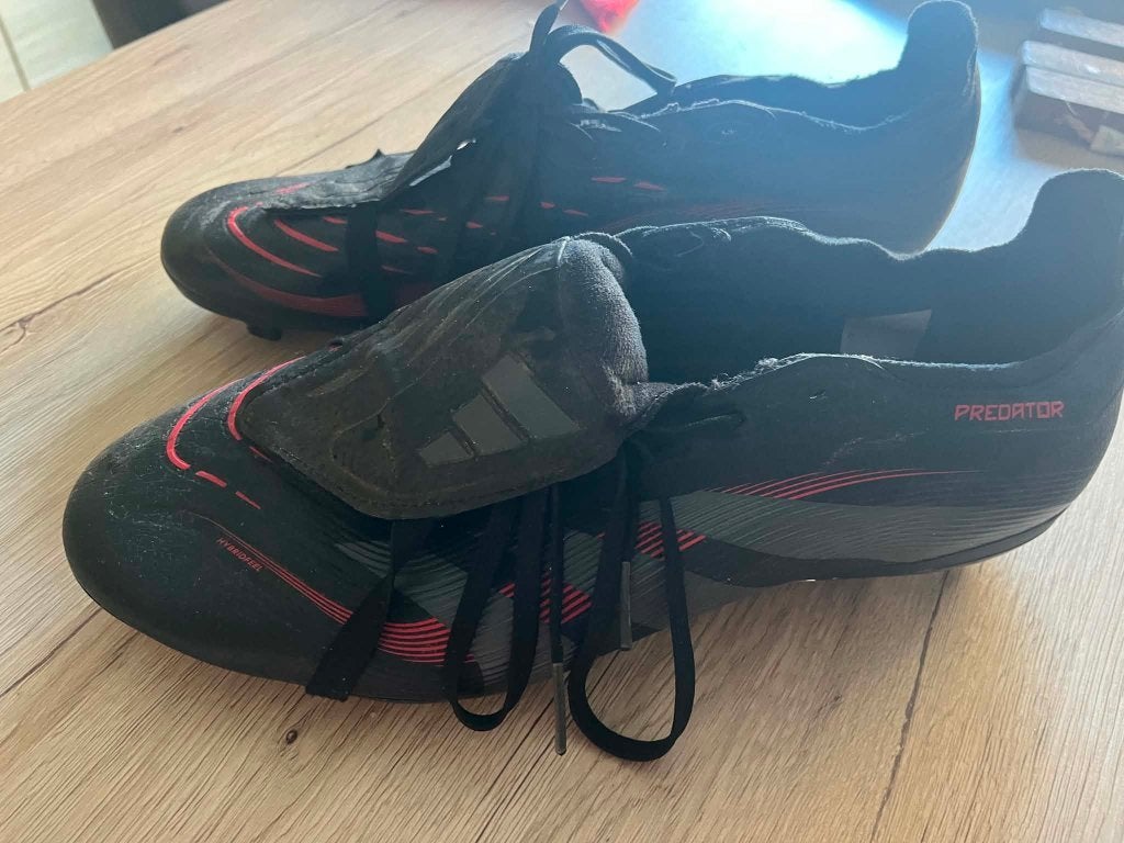 voetbalschoenen zwart adidas preditor 46, Ophalen of Verzenden, Gebruikt, Schoenen