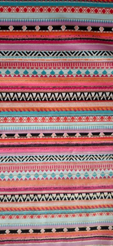 Prachtig Kleedje van K-design maat L ,met een goud draaid in, Enlèvement, Taille 42/44 (L)