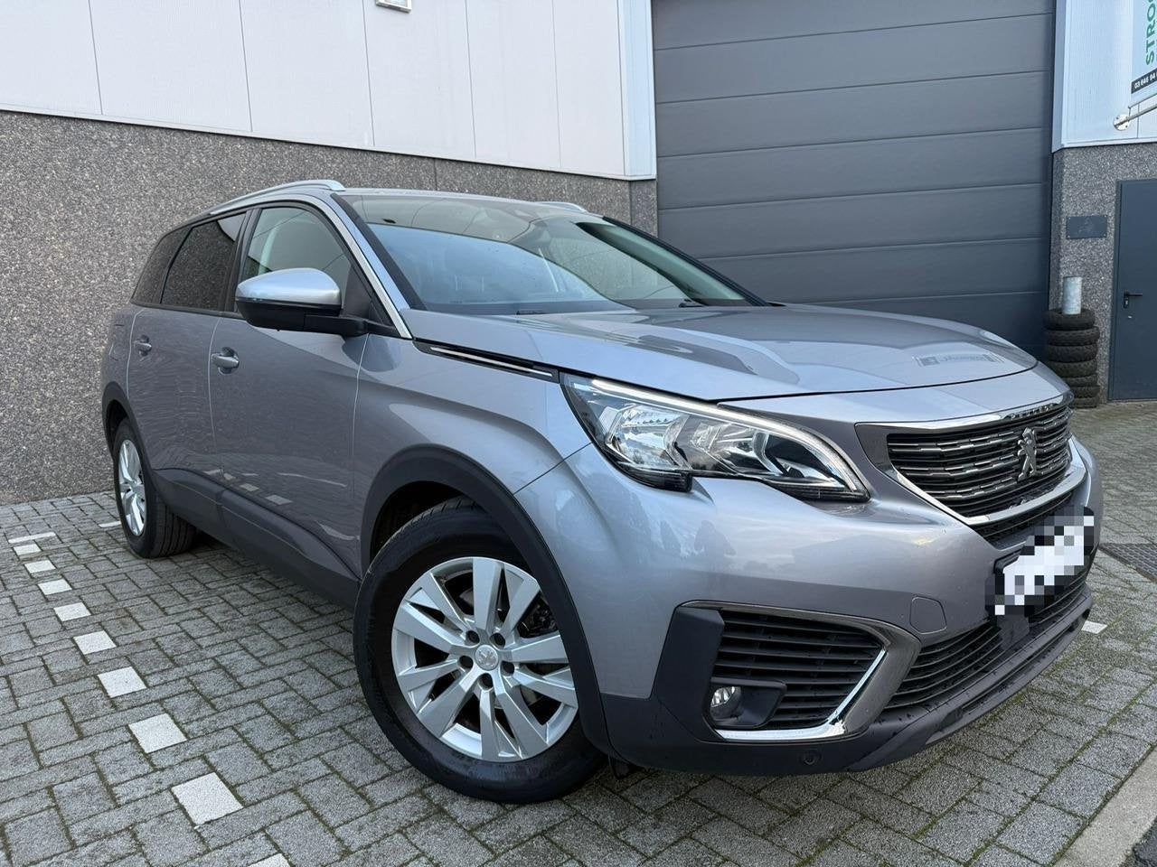 Peugeot 5008 1.2 Benzine | 7 zitplaatsen | Navi | Camera, 1385 kg, Achat, Entreprise, 7 places