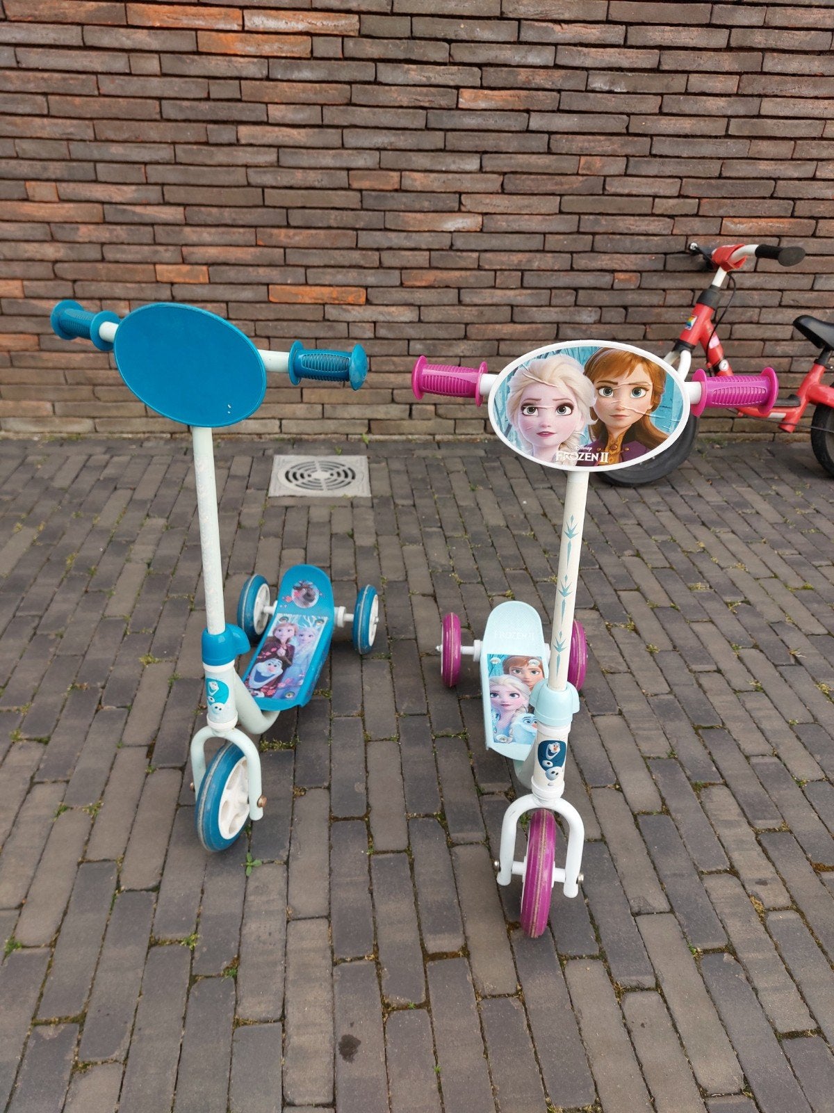 Smoby Frozen Driewielstep, Ophalen