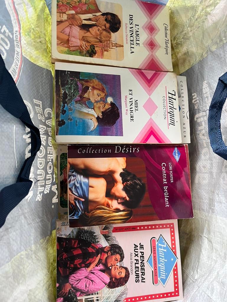 50 livres Harlequin, Livres, Enlèvement, Utilisé