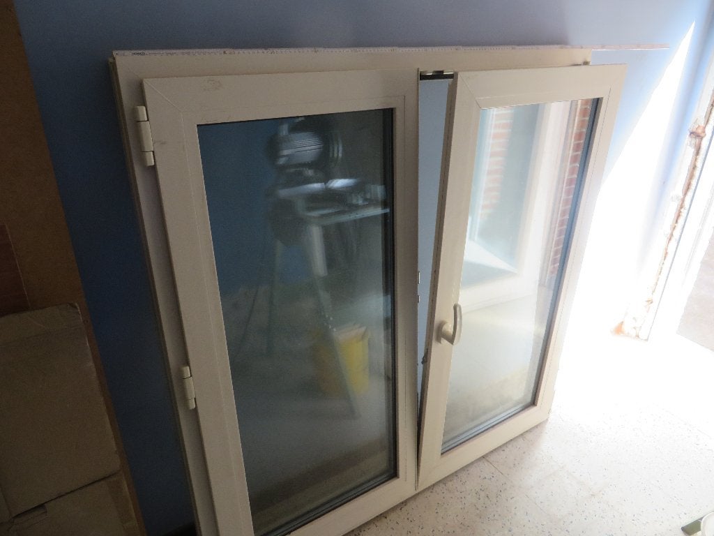 nieuw pvc. raam driedubbel glas, Ophalen, Dubbelglas