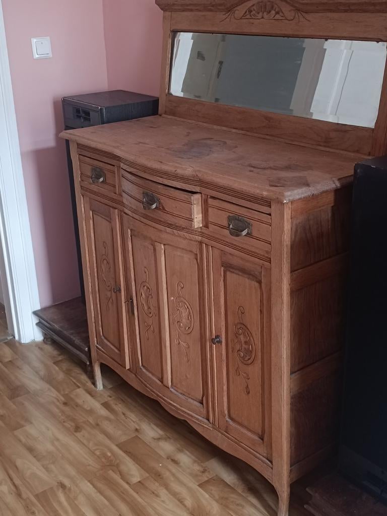 meuble est un buffet, Enlèvement