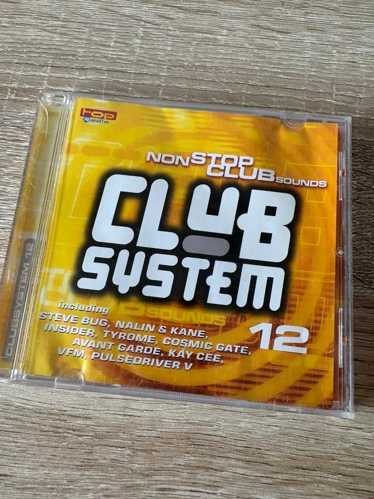 Club system volume 12, Enlèvement ou Envoi, Comme neuf