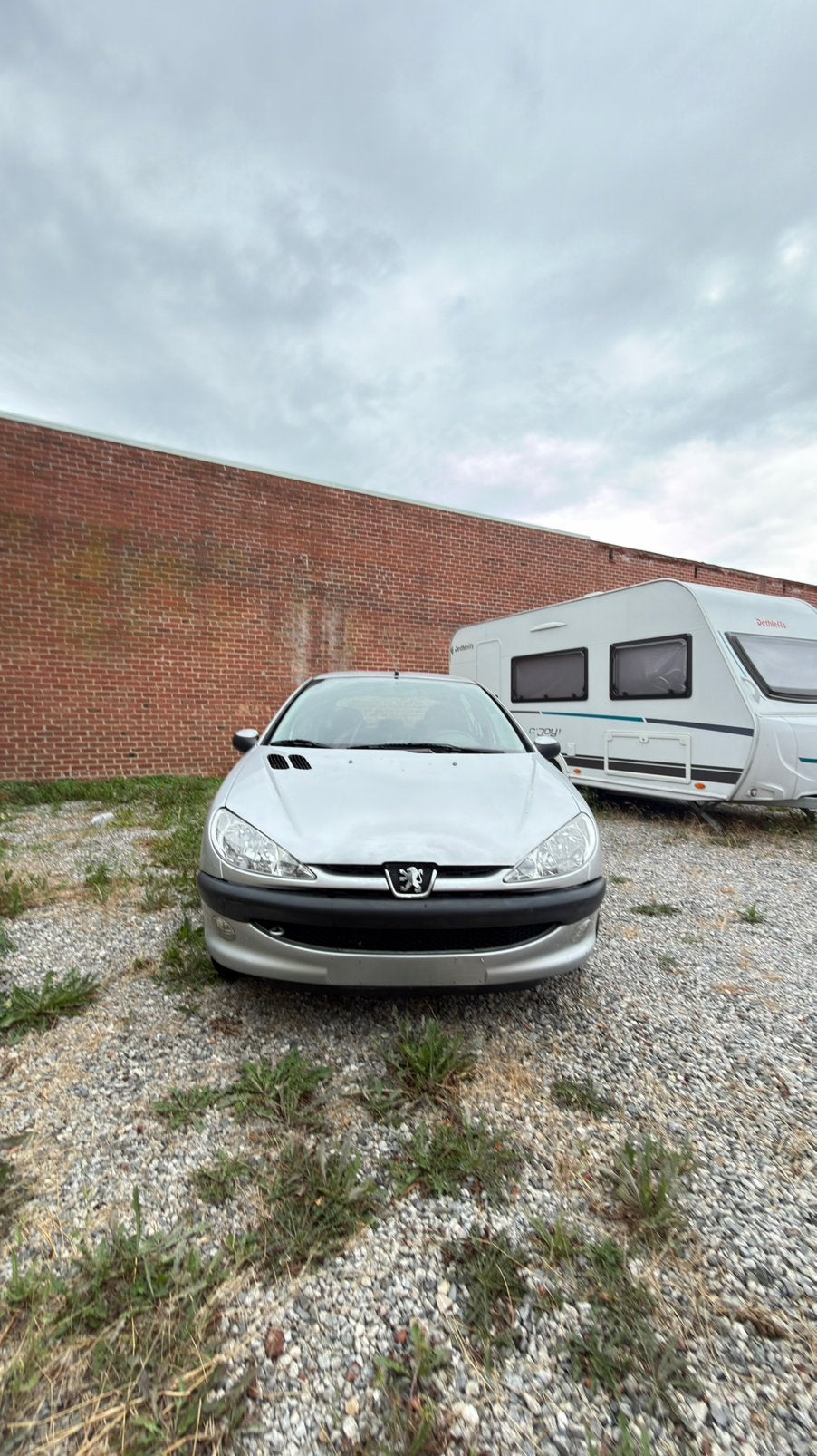 Peugeot  206 AUTOMAAT Gekeurd Voor Verkoop  BENZINE 2003, Automaat, 4 cilinders, Bedrijf, 5 zetels