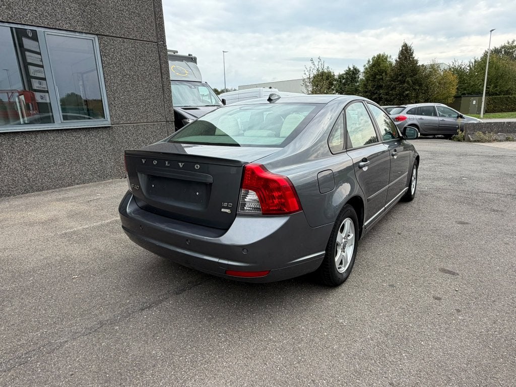 Volvo S40 (Stock ID 98543) — 11