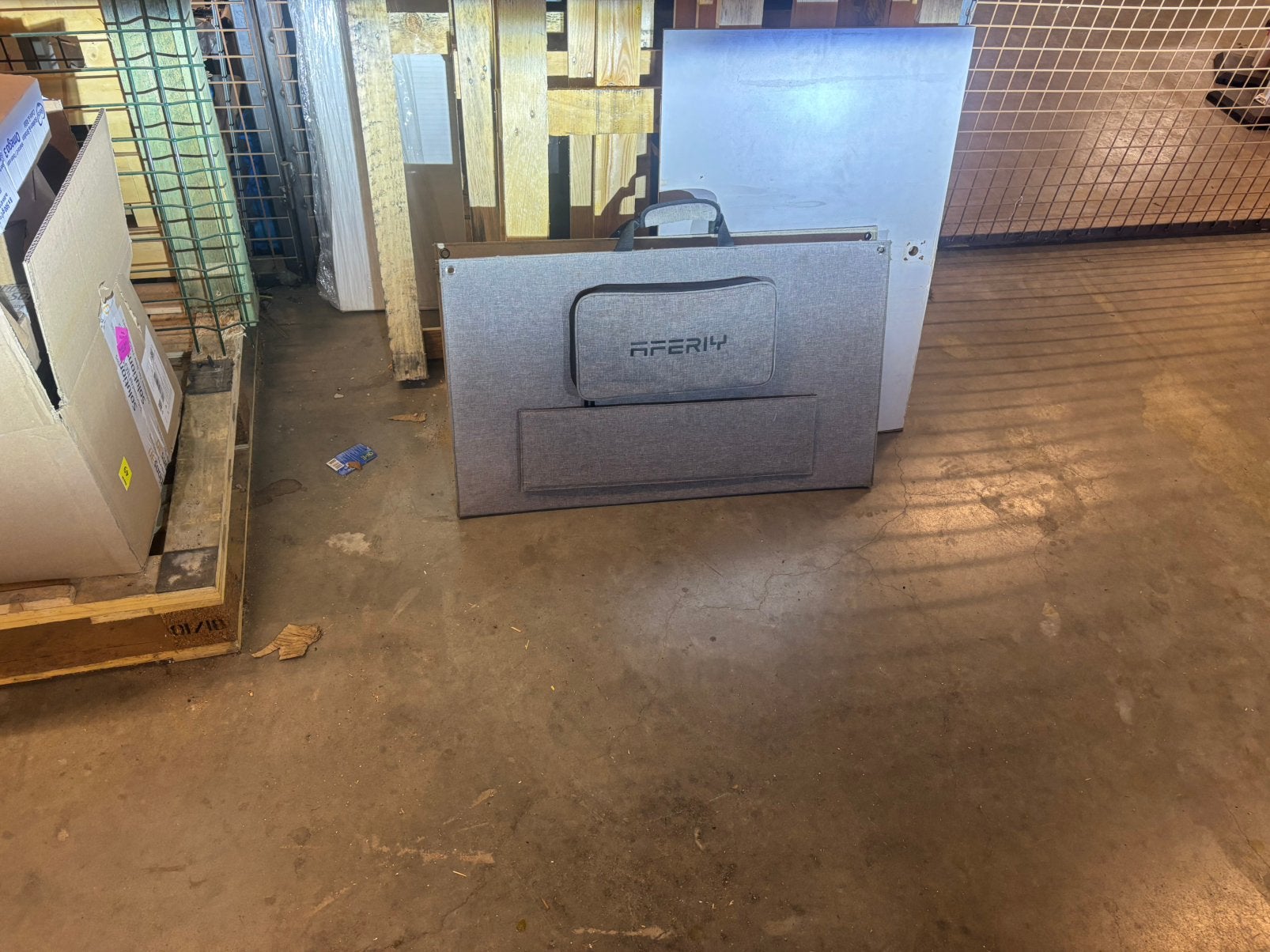 Panneau solaire transportable aferiy 200w, Enlèvement, Utilisé, Panneau