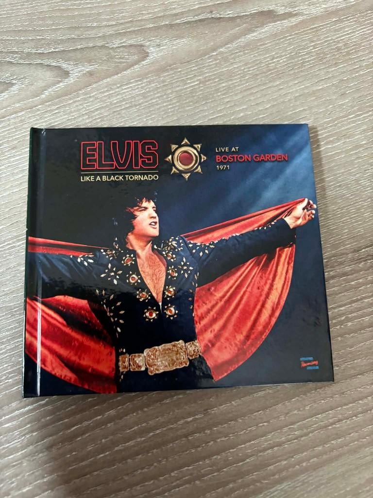 Elvis bootleg cd, like a black tornado van het MRS label,, Ophalen of Verzenden, Zo goed als nieuw, Rock-'n-Roll