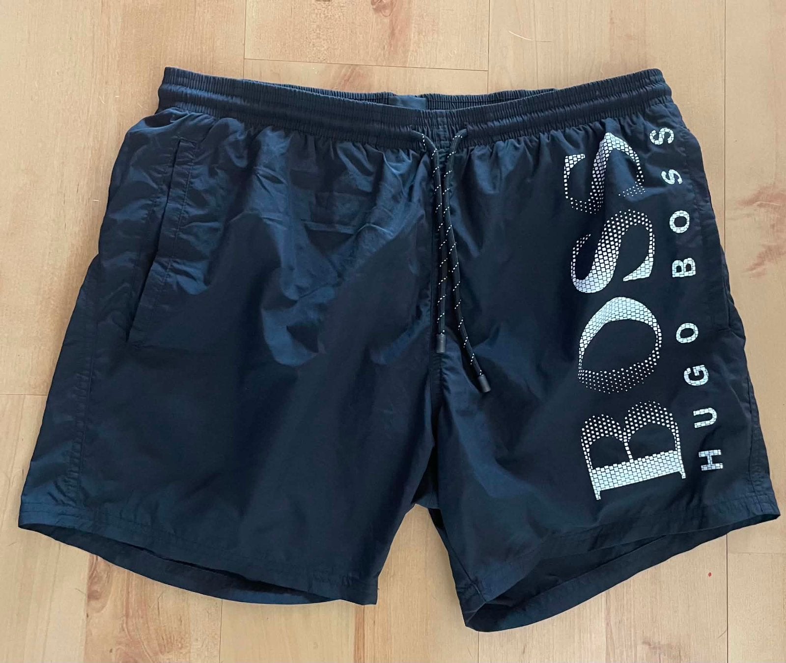 Zwembroeken hugo boss, Kleding | Heren, Badmode en Zwemkleding, Ophalen of Verzenden