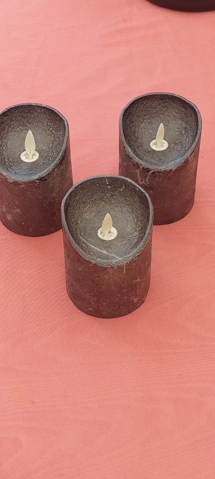3stuks kaarsen (theelichtje) met batterij 10cm hoogte, Huis en Inrichting, Ophalen of Verzenden, Zo goed als nieuw, Kaars, 10 cm