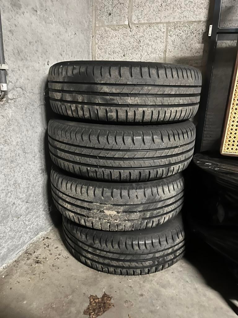 Volkswagen Golf velgen met Michelin zomerband, Ophalen, Velg(en)