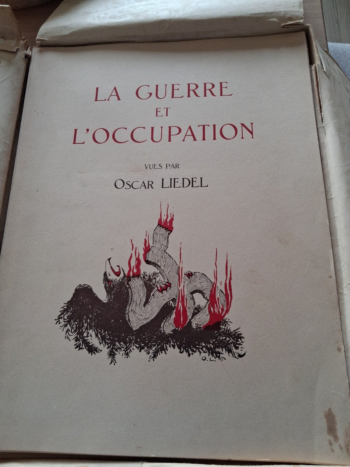 La guerre et l'occupation van Oscar Liedel, Ophalen