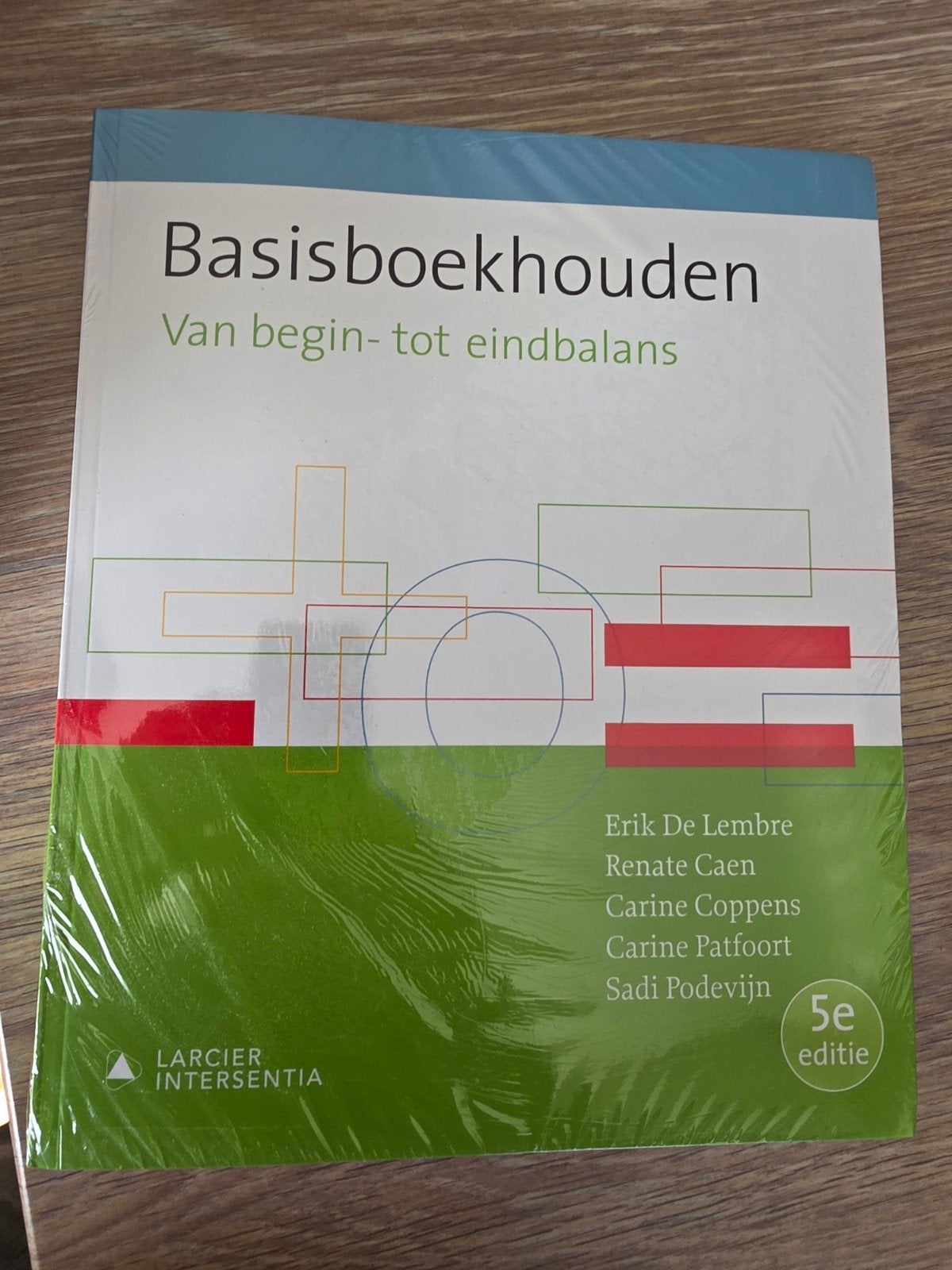 Erik De Lembre - Basisboekhouden (vijfde editie), Boeken, Ophalen, Nieuw, Erik De Lembre; Renate Caen; Carine Coppens; Carine Patfoort;...