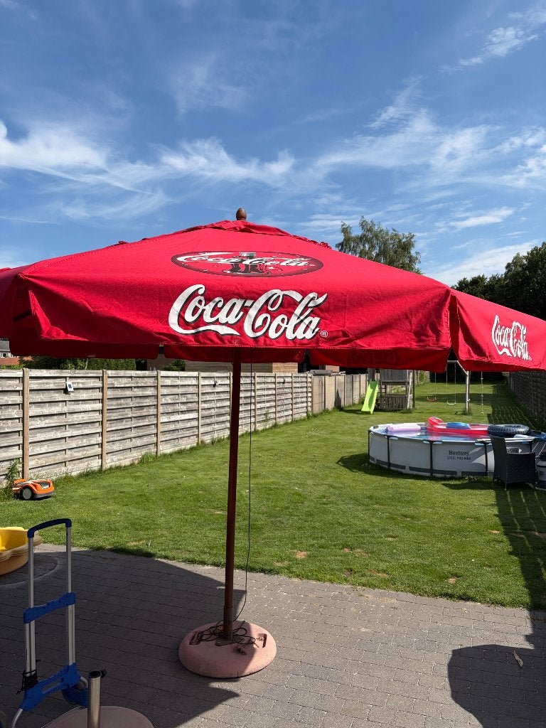 Parasol coca cola, Ophalen, Zo goed als nieuw, Waterdicht, Stokparasol
