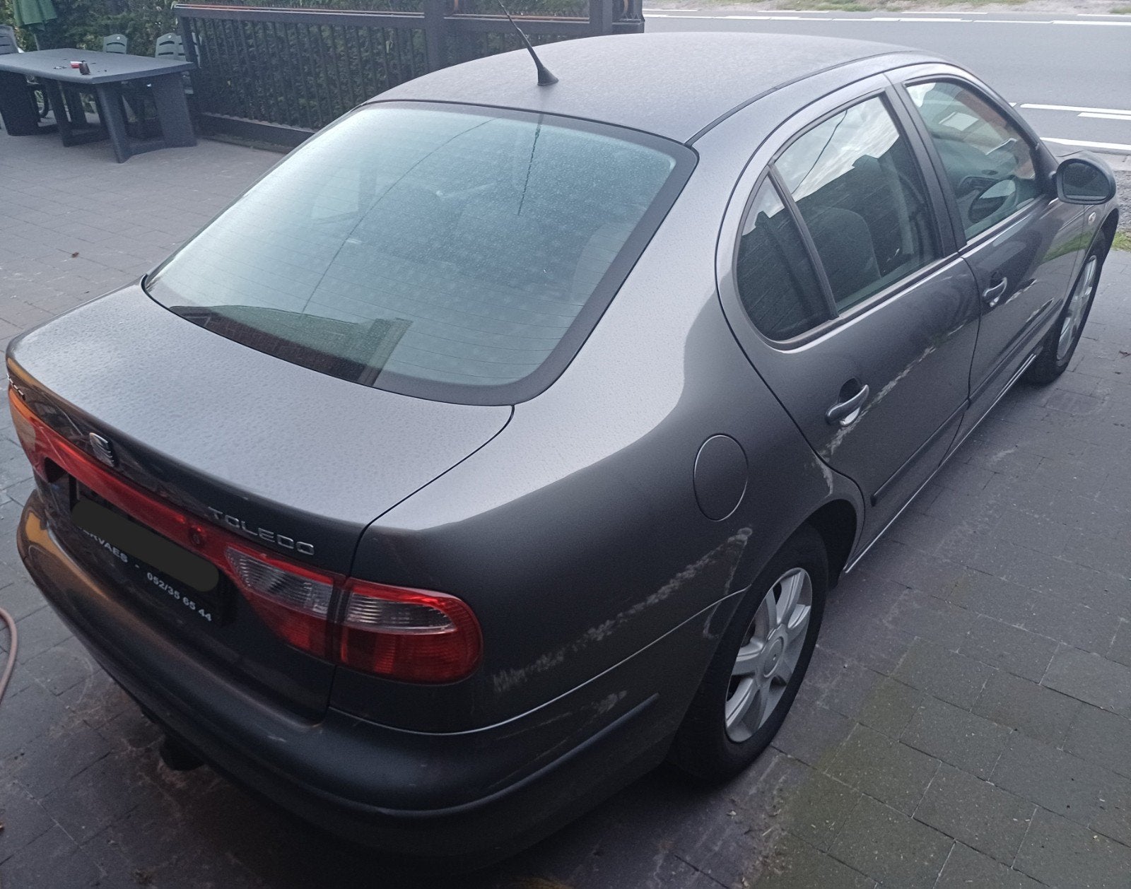 seat toledo feclift 1.6  16v benzine 4 deurs met airco, Auto's, Voorwielaandrijving, Stof, 4 cilinders, 1600 cc