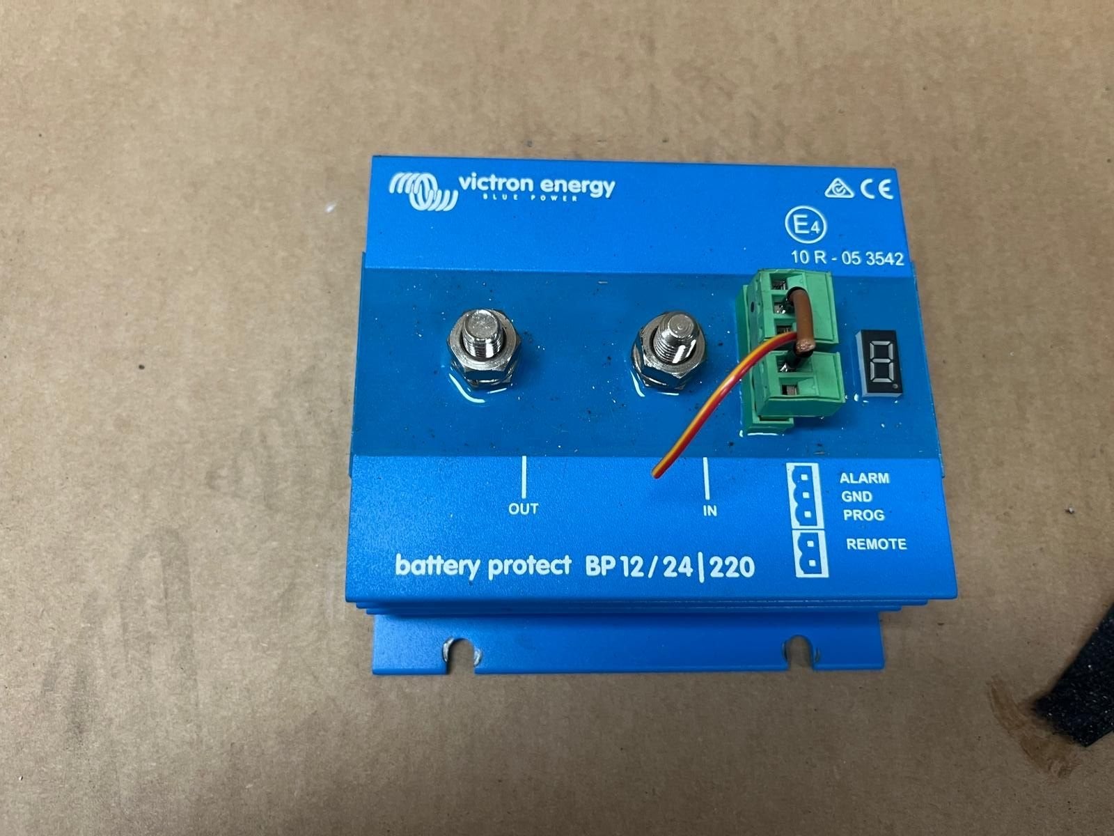 Accubewaker programeerbaar Victron EnergyProtect BP12/24-220, -, Utilisé, -, -