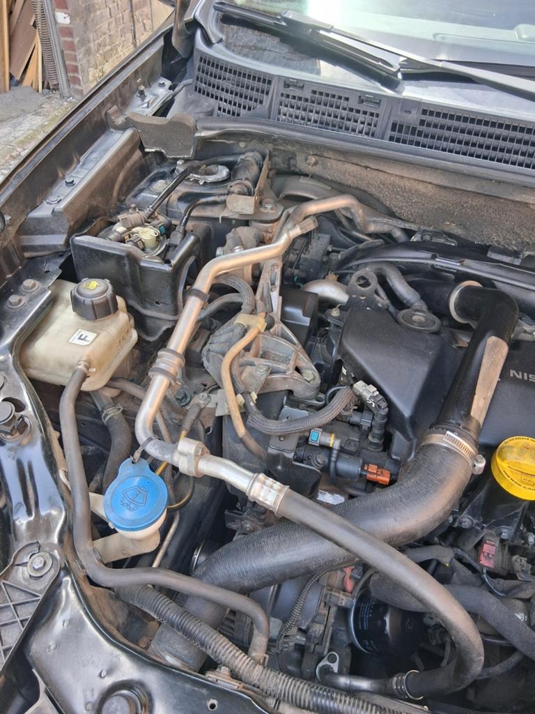 Nissan Qashqai dci 1.5 de 2011.      GSM 0475370972, Autos, Nissan, Achat, Boîte manuelle, 5 portes, Particulier