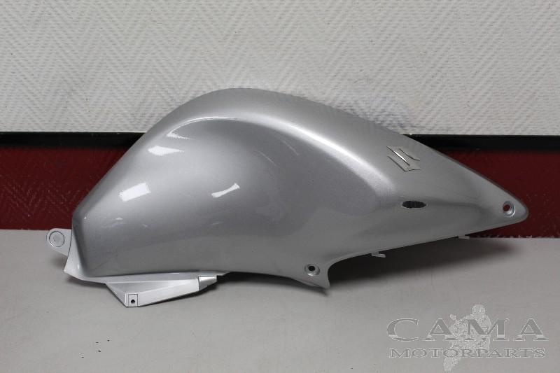 RESERVOIR CACHE Suzuki DL 650 V-Strom 2012-2015 (DL650), Dhr. S. di Majo, Utilisé, Info@cama-motorparts.nl, P.J. Troelstraweg 8 8
3144 CX  MAASSLUIS, NL