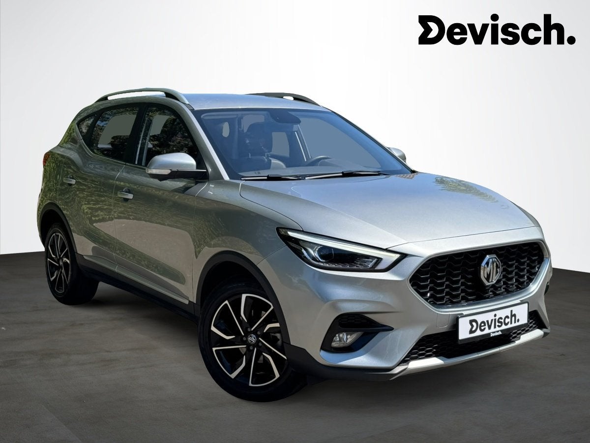 MG ZS LUXURY (bj 2024), Auto's, Voorwielaandrijving, Zwart, 4 cilinders, 149 g/km