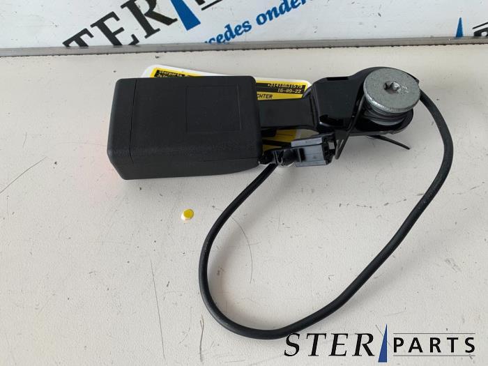 Veiligheidsgordel Insteek rechts-achter van een Mercedes ML-, Gebruikt, -, Ophalen of Verzenden, -