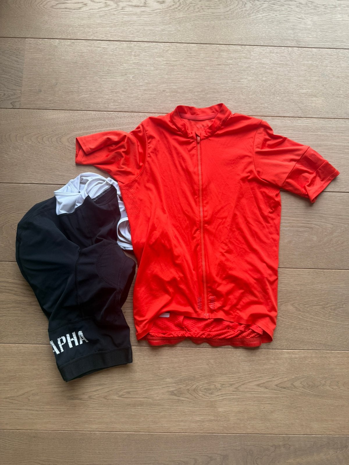 tenue de cyclisme Rapha Pro Team small, Envoi, Comme neuf