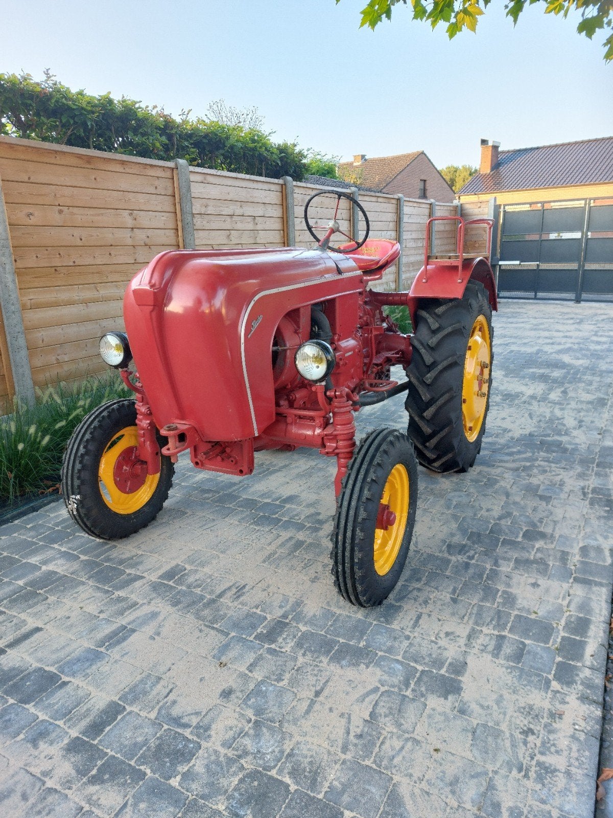 Porsche tractor P122 1955, Ophalen