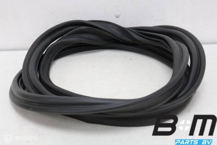 Achterkleprubber Audi A3 8V Limo 8V5827705, Utilisé